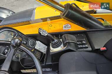 Телескопический погрузчик JCB 540-170 2016 в 