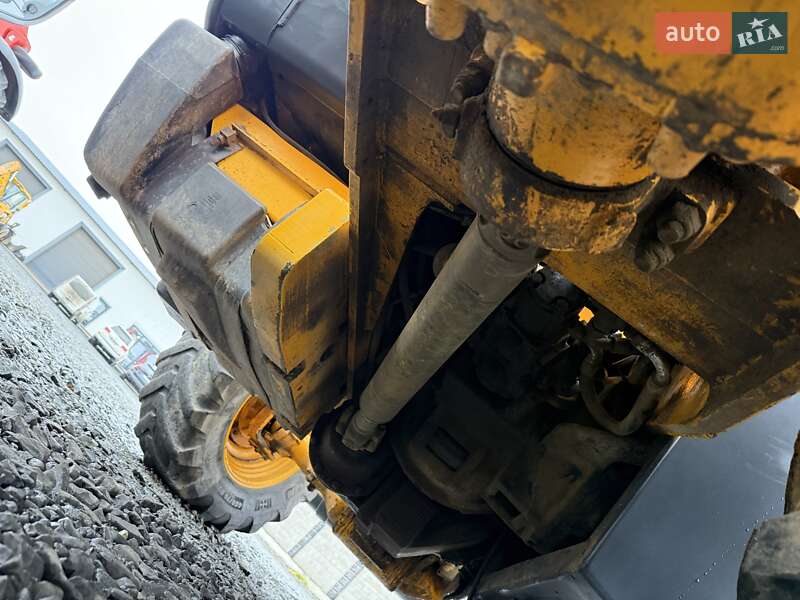 Телескопічні навантажувачі JCB 540-70 2006 в Луцьку