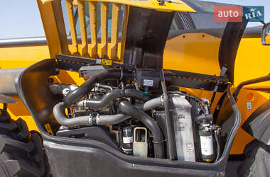 Подъемник телескопический JCB 540 2017 в 