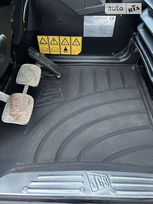 Телескопический погрузчик JCB 541-70 2017 в Луцке