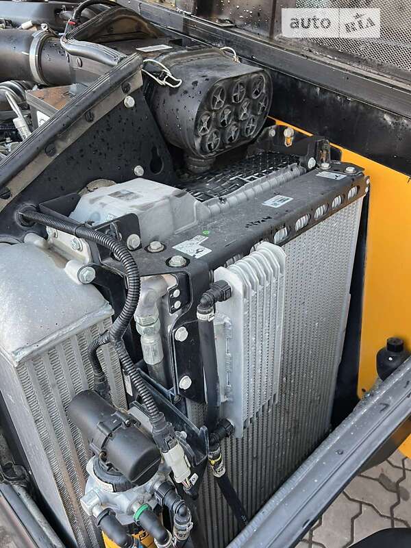 Телескопический погрузчик JCB 541-70 2017 в Луцке