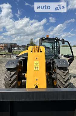 Телескопический погрузчик JCB 541-70 2015 в Луцке