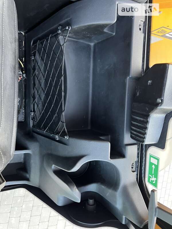 Телескопический погрузчик JCB 541-70 2015 в Луцке