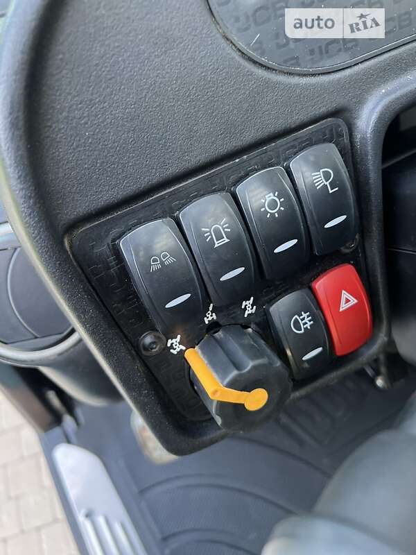 Телескопический погрузчик JCB 541-70 2015 в Луцке