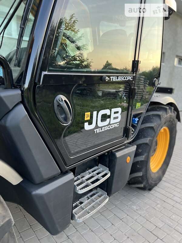 Телескопический погрузчик JCB 541-70 2015 в Луцке
