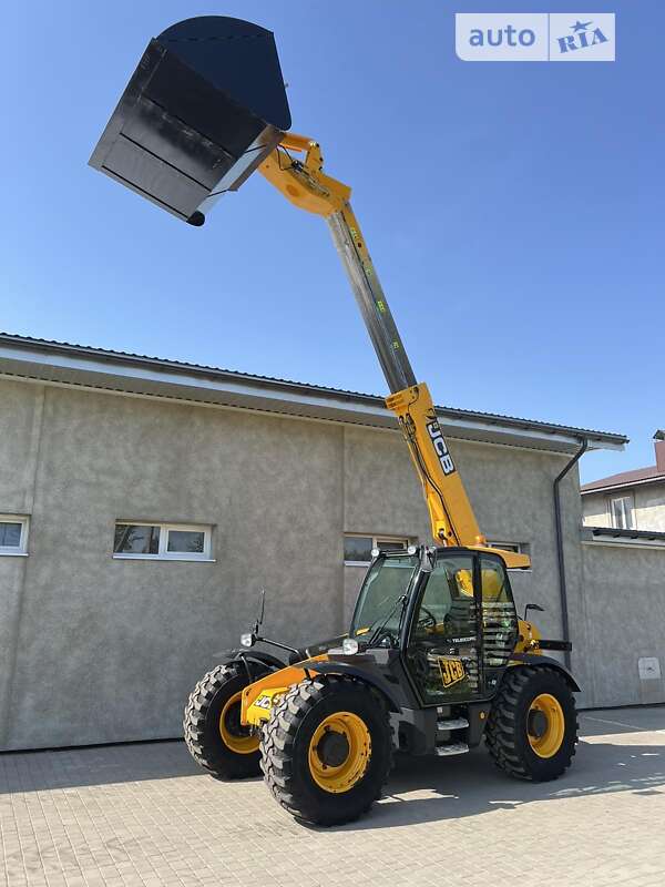 Телескопічні навантажувачі JCB 541-70 2012 в Луцьку