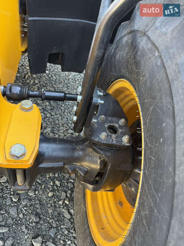 Телескопічні навантажувачі JCB 541-70 2015 в Луцьку