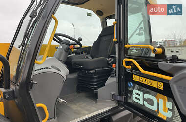 Телескопический погрузчик JCB 541-70 2020 в 