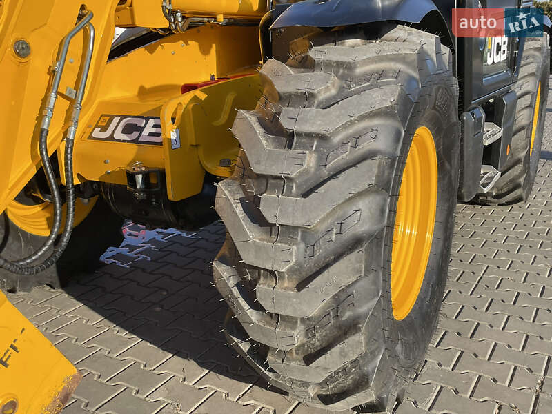 Телескопический погрузчик JCB 541-70 2019 в Луцке