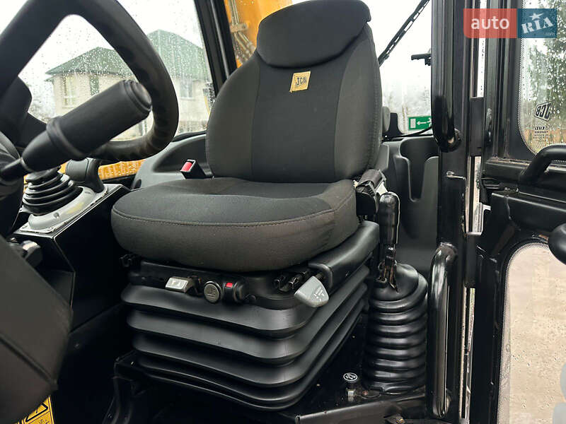 Телескопический погрузчик JCB 541-70 2012 в Луцке
