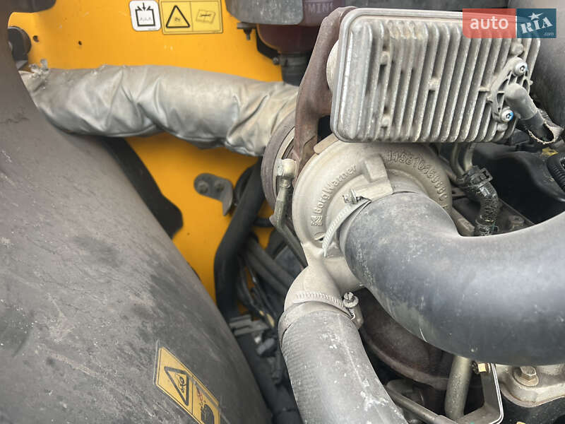 Телескопический погрузчик JCB 541-70 2013 в Луцке