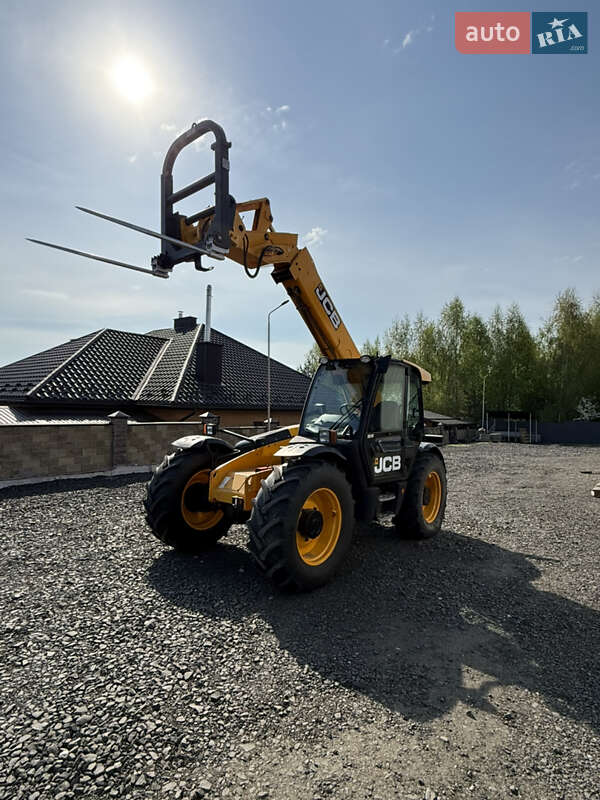 Телескопічні навантажувачі JCB 541-70 2008 в Луцьку