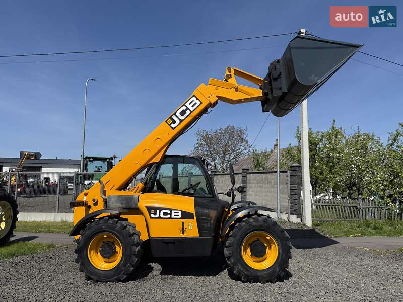 Телескопический погрузчик JCB 541-70 2010 в Луцке
