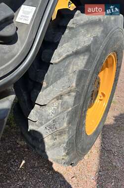 Телескопический погрузчик JCB 541-70 2014 в 
