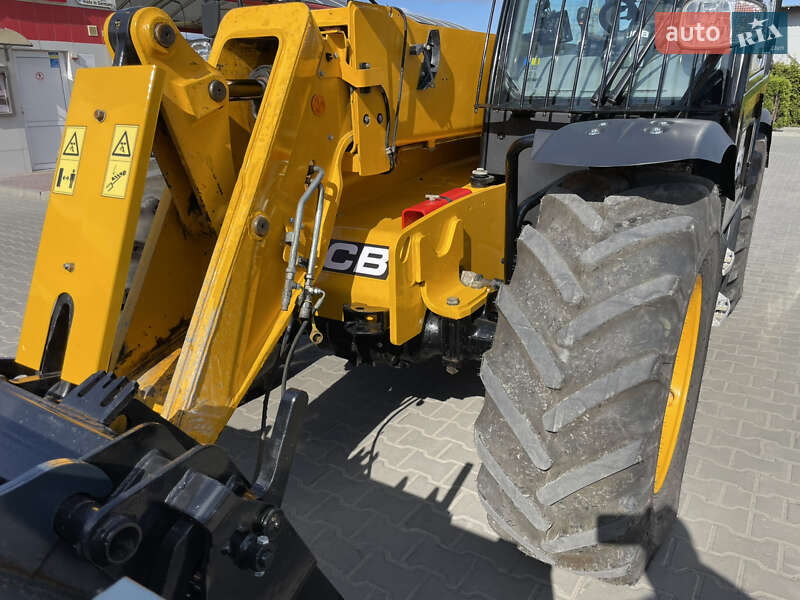 Телескопічні навантажувачі JCB 541-70 2019 в Луцьку