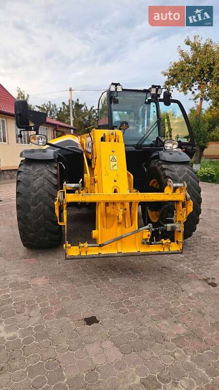 Телескопічні навантажувачі JCB 541-70 2017 в Луцьку фото 52 Телескопічні навантажувачі JCB 541-70 2017 в Луцьку