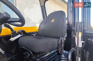Телескопический погрузчик JCB 541-70 2013 в 