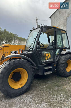 Телескопический погрузчик JCB 541-70 2010 в 