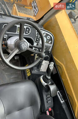 Телескопический погрузчик JCB 541-70 2010 в 