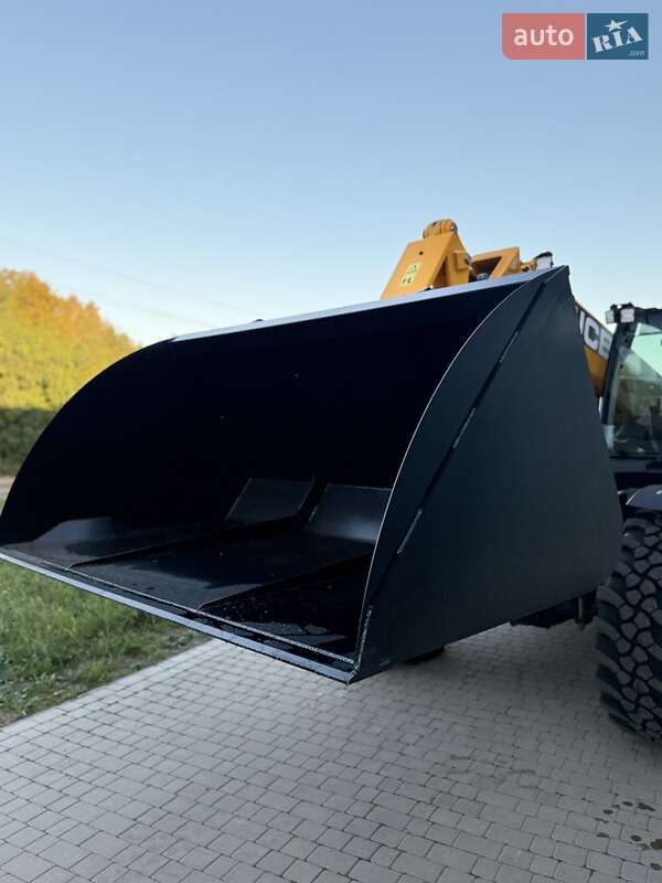 Телескопический погрузчик JCB 541-70 2017 в Луцке фото 7 Телескопический погрузчик JCB 541-70 2017 в Луцке