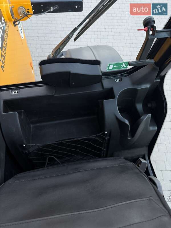 Телескопический погрузчик JCB 541-70 2017 в Луцке фото 16 Телескопический погрузчик JCB 541-70 2017 в Луцке