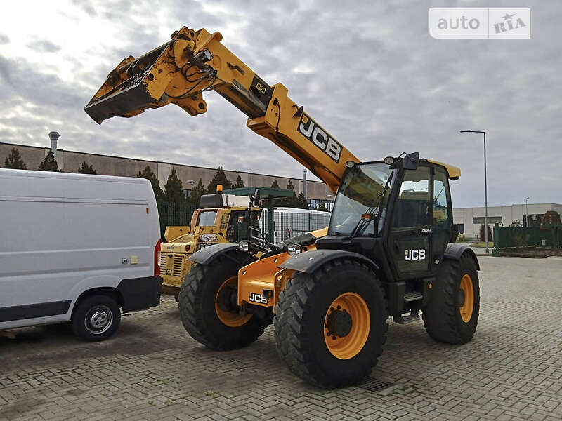 JCB 550 2013