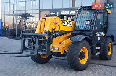 Телескопический погрузчик JCB 560-80 2016 в Ровно