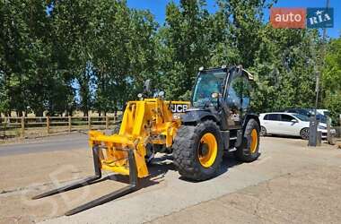 Телескопічні навантажувачі JCB 560-80 2016 в Києві