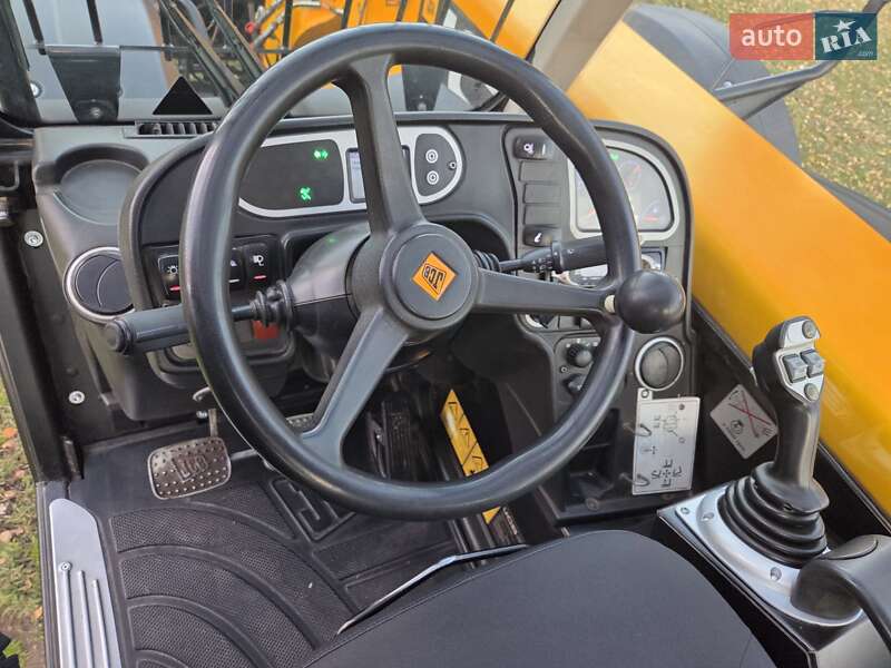 Телескопічні навантажувачі JCB 560-80 2018 в Малій Висці