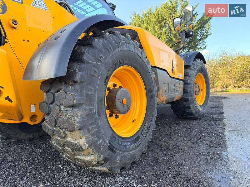 Телескопический погрузчик JCB 560-80 2020 в Киеве фото 6 Телескопический погрузчик JCB 560-80 2020 в Киеве