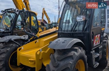 Телескопический погрузчик JCB 560-80 2022 в Ровно