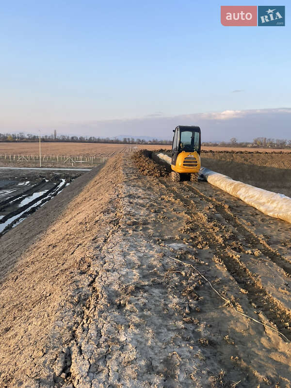 Міні-екскаватор JCB 8014 2005 в Ужгороді