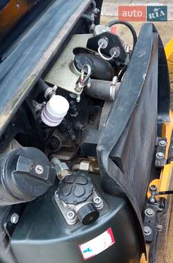 Миниэкскаватор JCB 8014 2015 в 