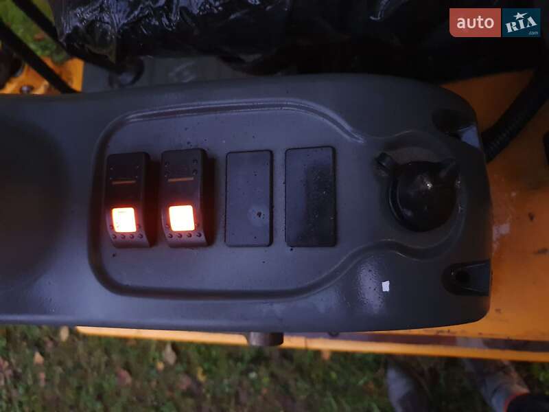 Міні-екскаватор JCB 8015 2005 в Тернополі фото 13 Міні-екскаватор JCB 8015 2005 в Тернополі