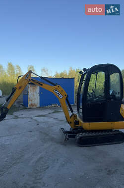 Экскаватор погрузчик JCB 8018 2014 в 