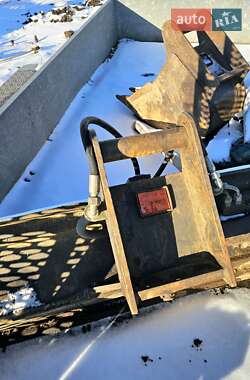 Другая строительная техника JCB 8025 2010 в Киеве