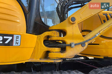 Миниэкскаватор JCB 8027 2005 в 
