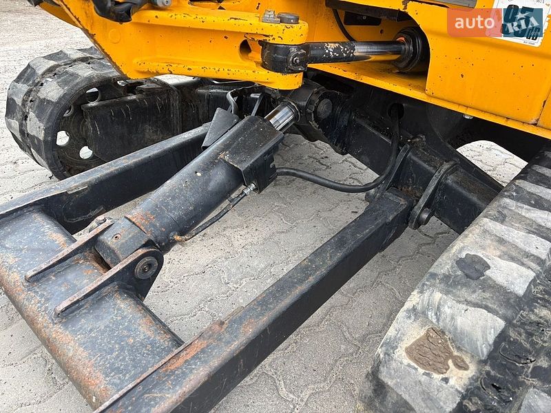 Миниэкскаватор JCB 8030 2012 в Львове