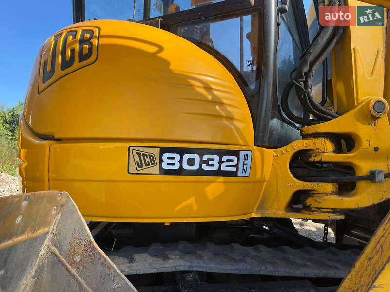 Миниэкскаватор JCB 8032 2005 в 