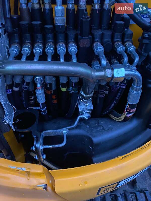 Міні-екскаватор JCB 8035 2017 в Ужгороді фото 9 Міні-екскаватор JCB 8035 2017 в Ужгороді