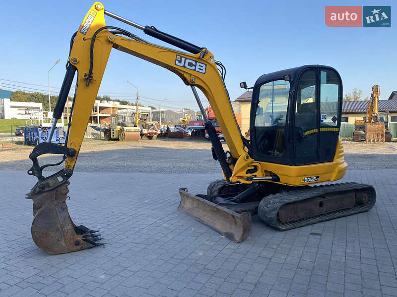 Міні-екскаватор JCB 8065 2011 в Львові