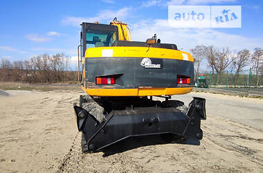 Колесный экскаватор JCB JS 130 2002 в Луцке