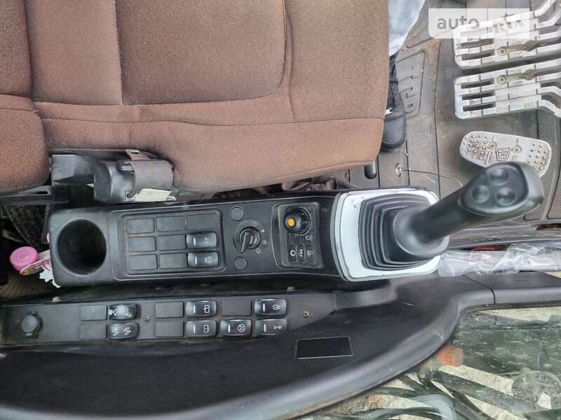 Экскаватор погрузчик JCB JS 130 2016 в Сарнах