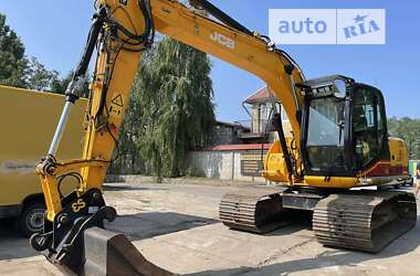 Гусеничный экскаватор JCB JS 130 2013 в 