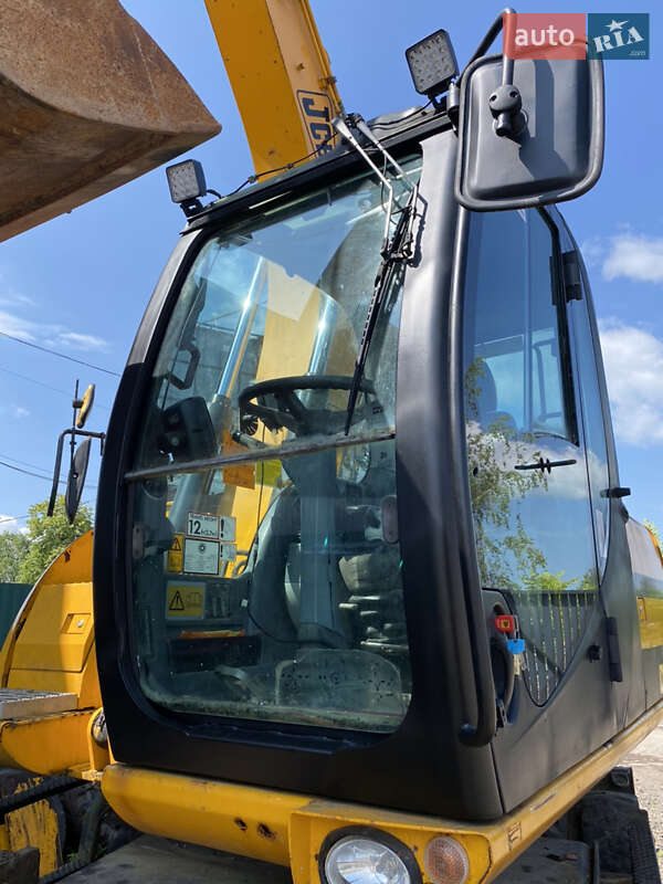 Колесный экскаватор JCB JS 130 2009 в Львове