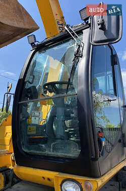 Колесный экскаватор JCB JS 130 2009 в 