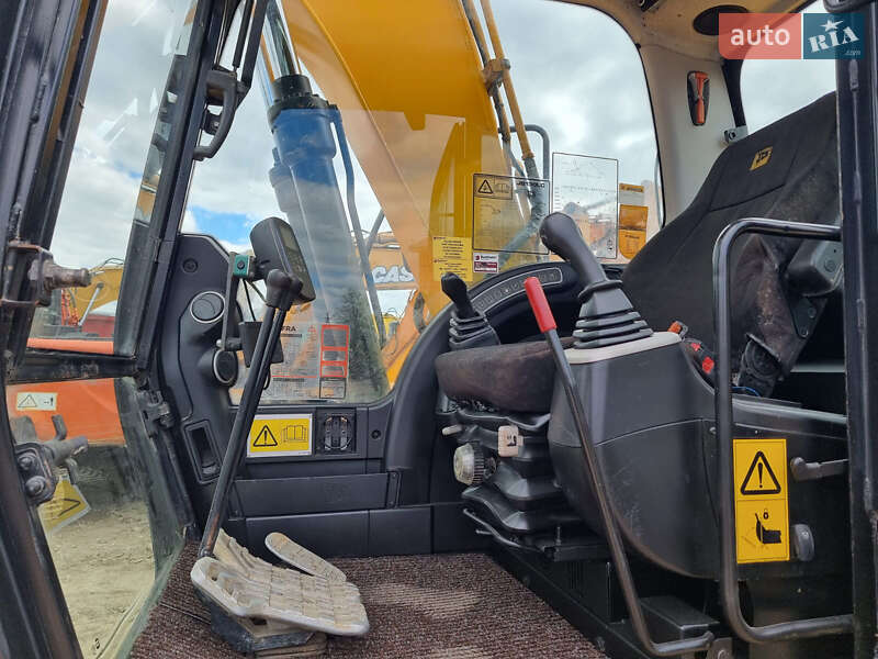 Гусеничный экскаватор JCB JS 130 2013 в Одессе