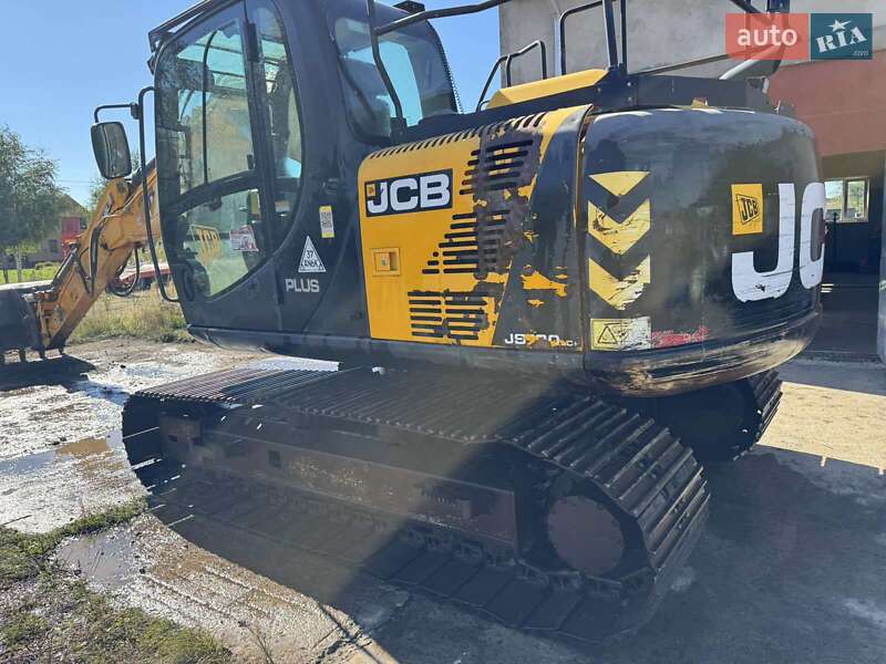 Гусеничный экскаватор JCB JS 130 2017 в Камне-Каширском