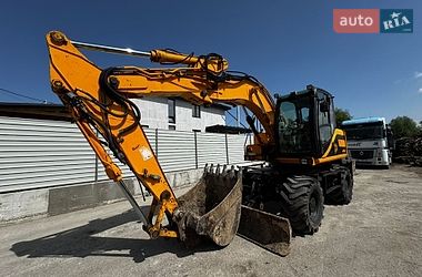 Колесный экскаватор JCB JS 130 2001 в Обухове