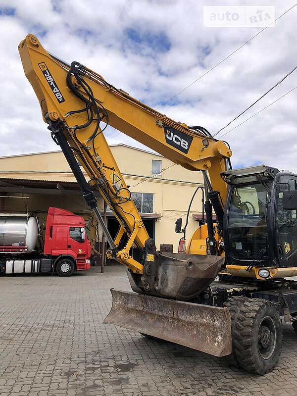 Колісний екскаватор JCB JS 145 2011 в Калуші
